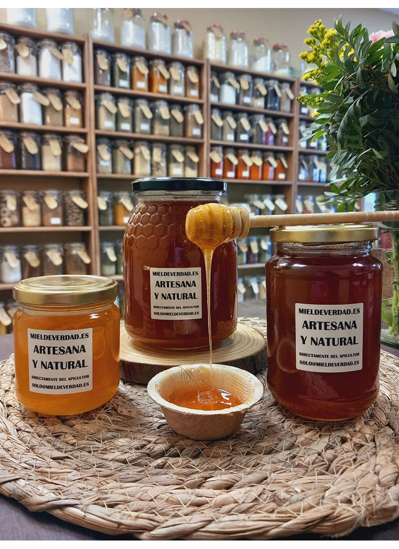 https://turismosierramadrid.com/assets/uploads/b58906d775f1a1adde438981c5fef022_miel-de-verdad.jpg